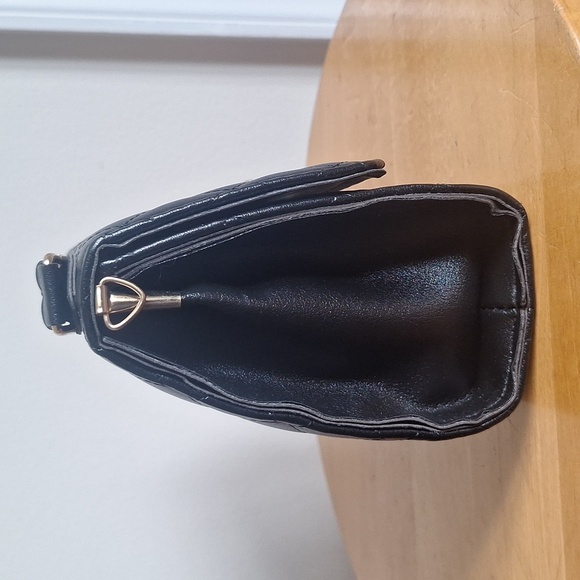 Black Quilted Leather Bag - Picture 3 of 6